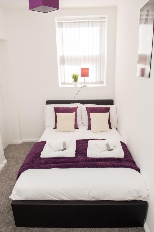 Moseley Mews Village Suites - Purple Бірмінгем Екстер'єр фото