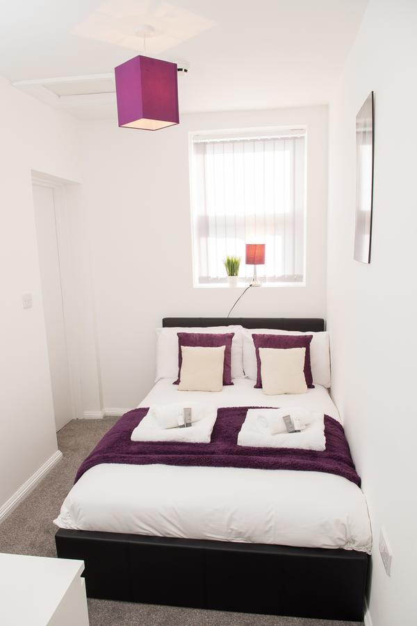 Moseley Mews Village Suites - Purple Бірмінгем Екстер'єр фото