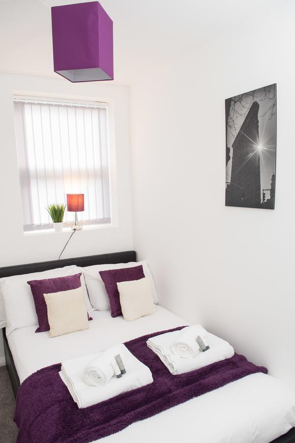 Moseley Mews Village Suites - Purple Бірмінгем Екстер'єр фото