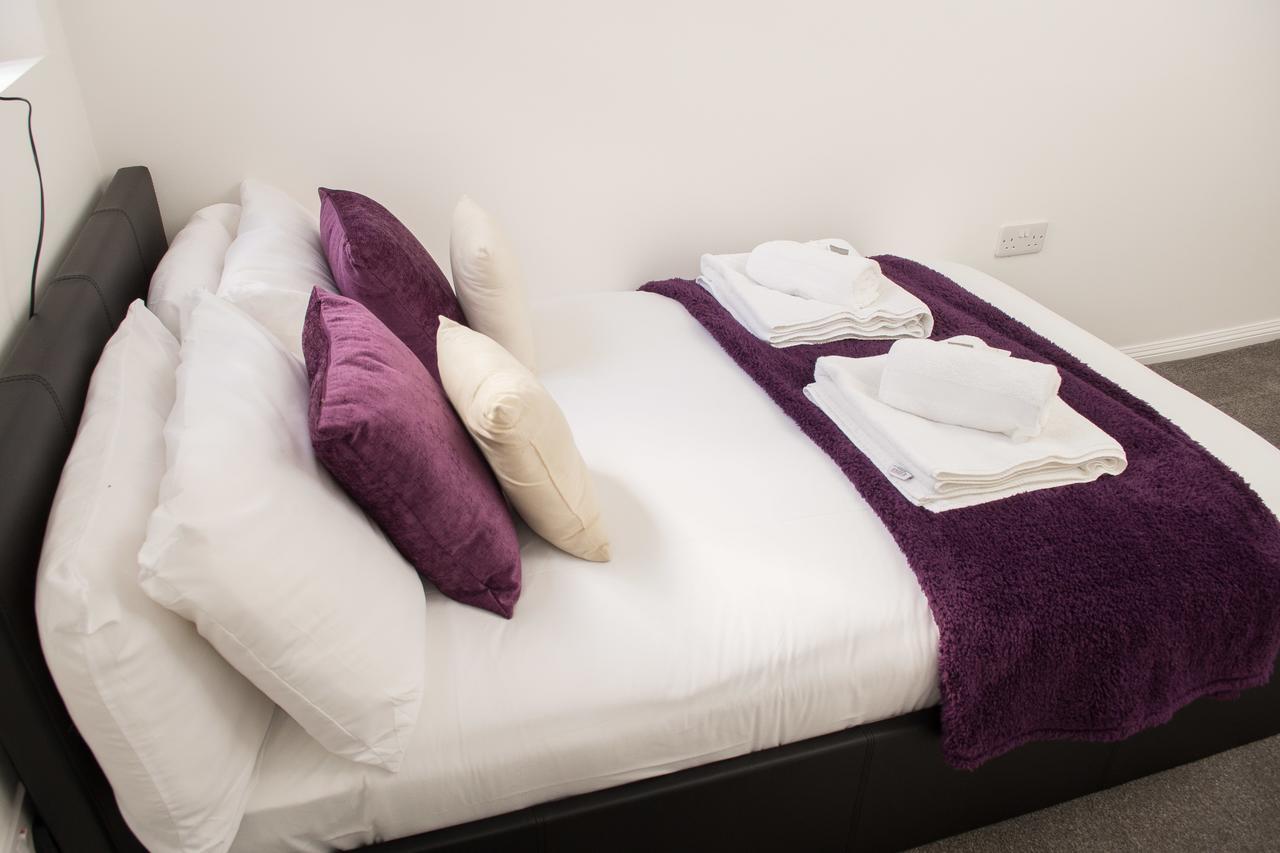 Moseley Mews Village Suites - Purple Бірмінгем Екстер'єр фото