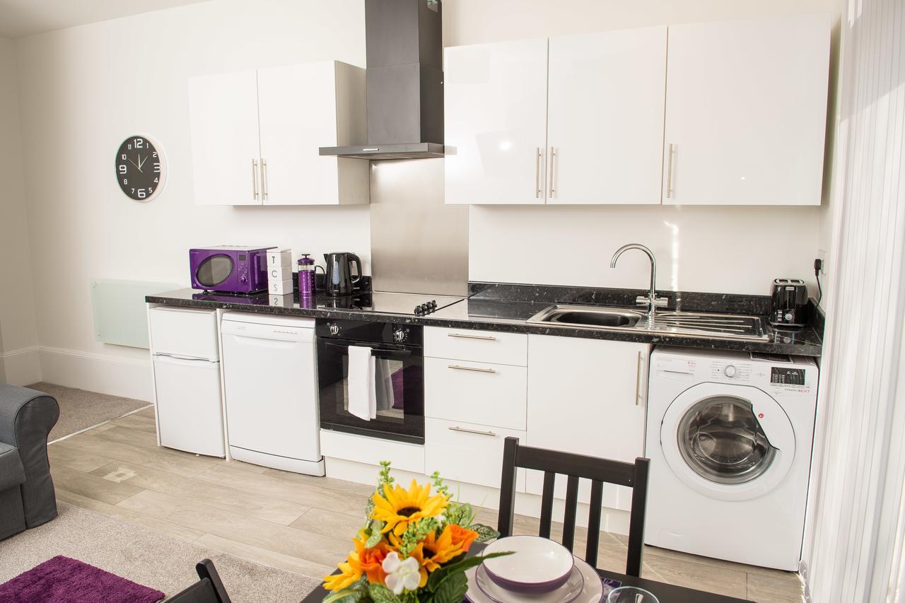 Moseley Mews Village Suites - Purple Бірмінгем Екстер'єр фото